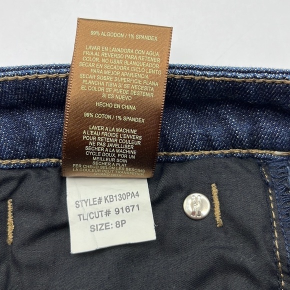 Kut From The Kloth Bermuda Shorts Mid Rise Size 8P - Picture 10 of 16